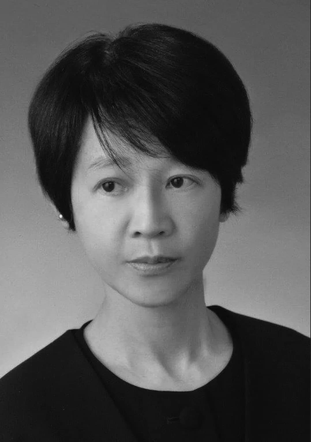 山内知子 先生
